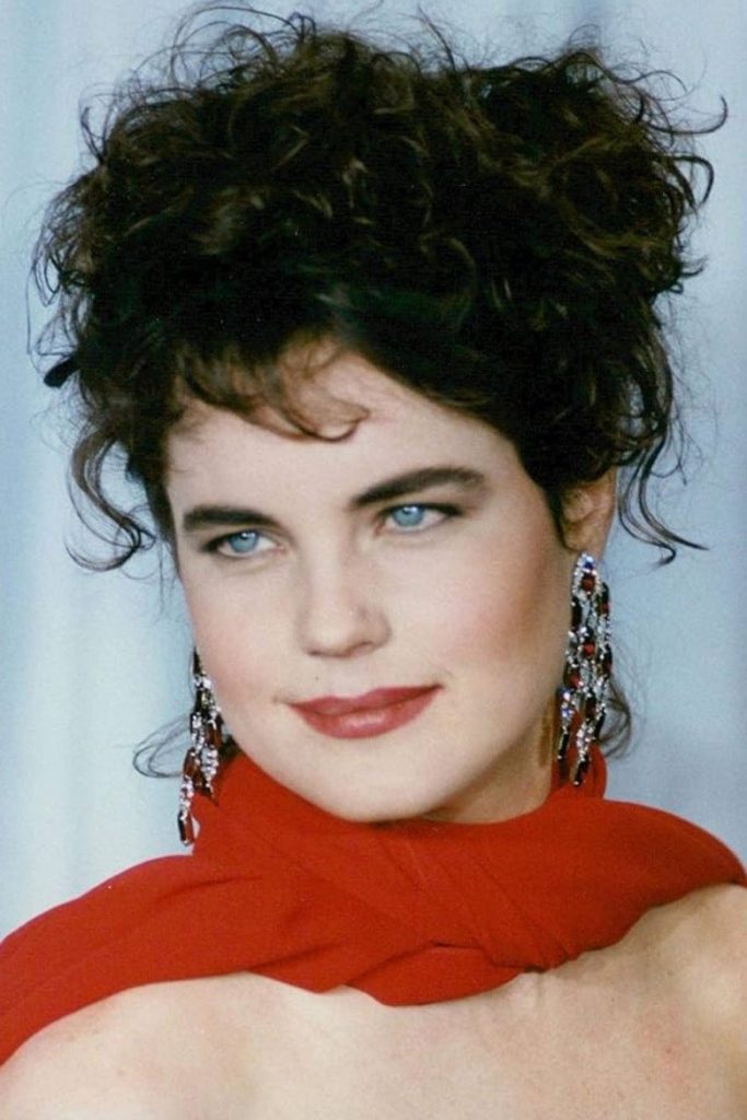 Elizabeth McGovern 4