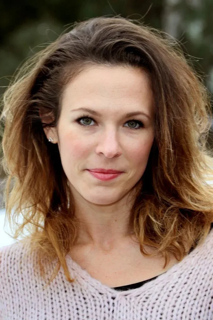 Lorie Pester 2