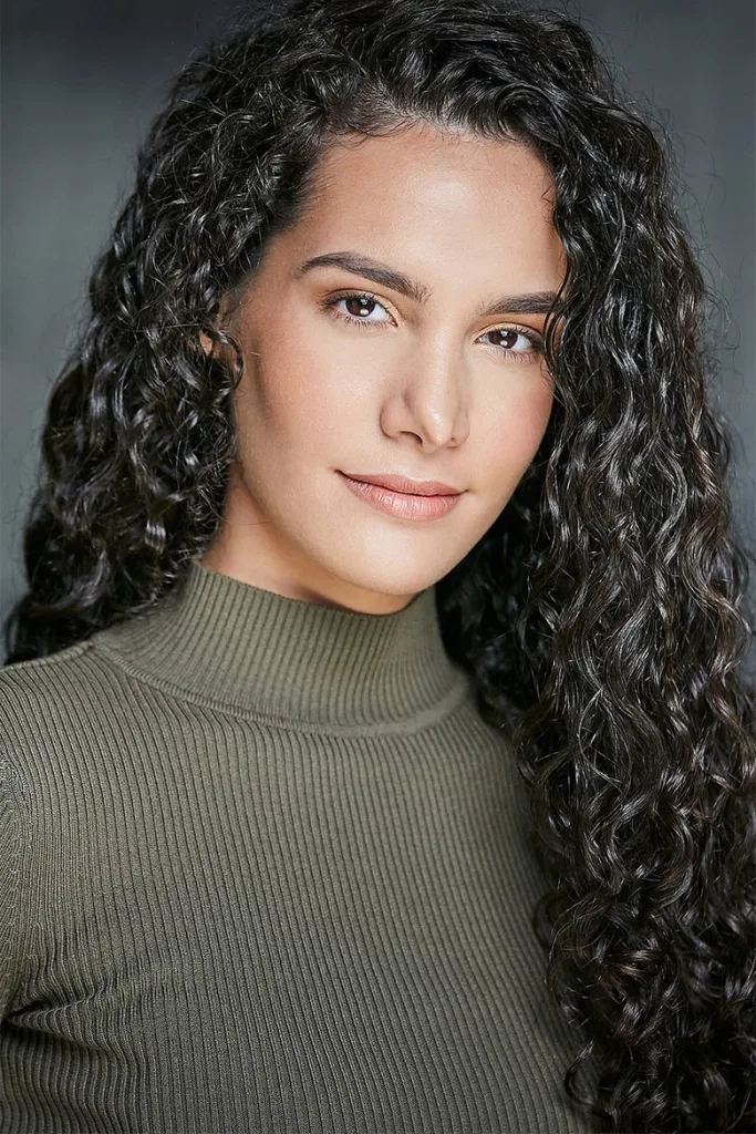Pegah Ghafoori 5