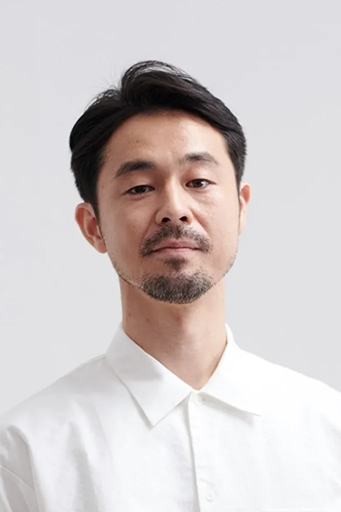 足立智充 1