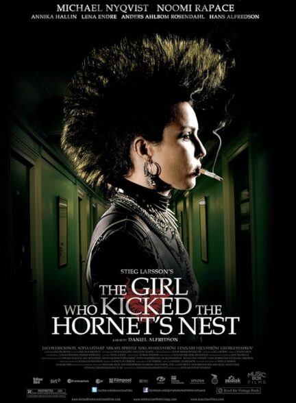 دانلود فیلم دختری که به لانه هورنت لگد زد | The Girl Who Kicked the Hornet’s Nest 2009